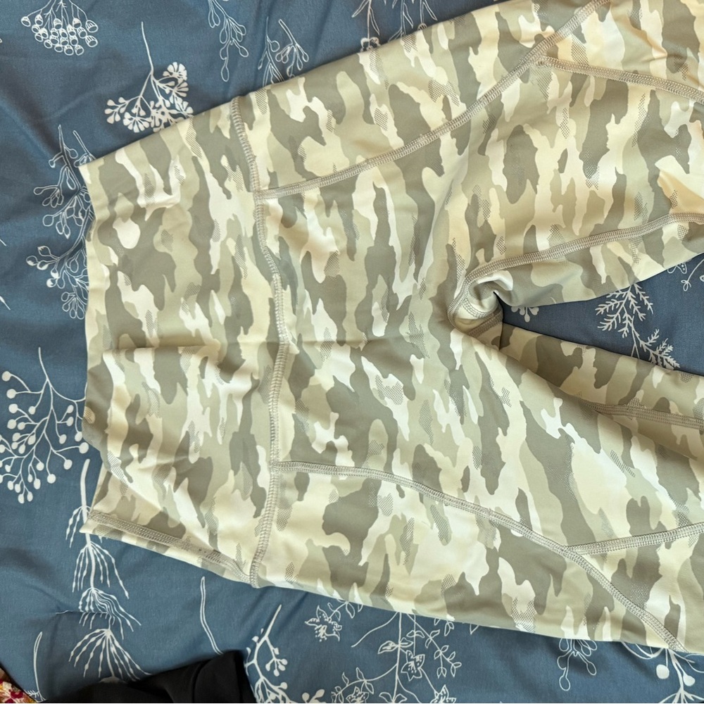 Aerie Camouflage Leggings